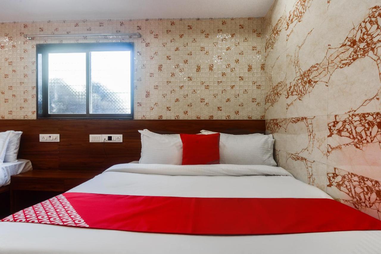 Oyo 63295 T Junction Residency Hotel Bombaj Zewnętrze zdjęcie